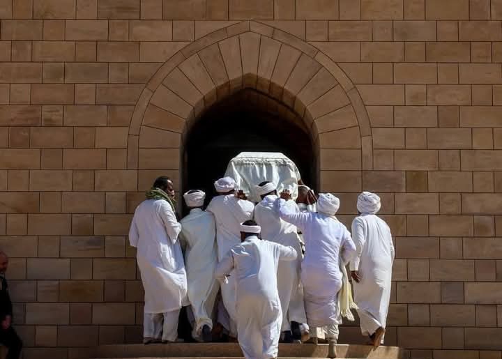 Beloved Leader Aga Khan IV Buried in Egypt’s Aswan